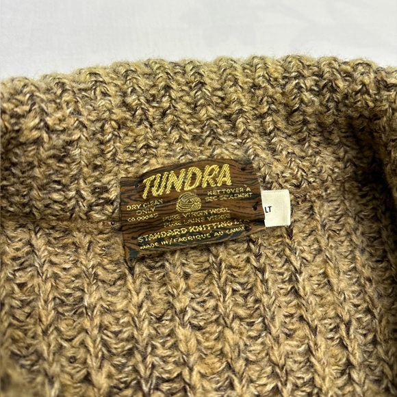 VTG Tundra 100% Wool Knit Coat - Picture 3 of 5